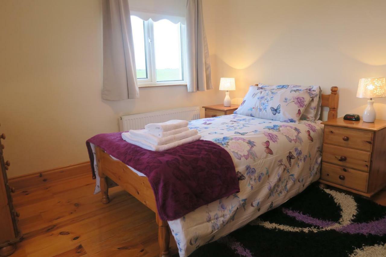 Thistledown - Ballina - Crossmolina - County Mayo - Sleeps 8 - Sister Property To Inglewood Exteriör bild
