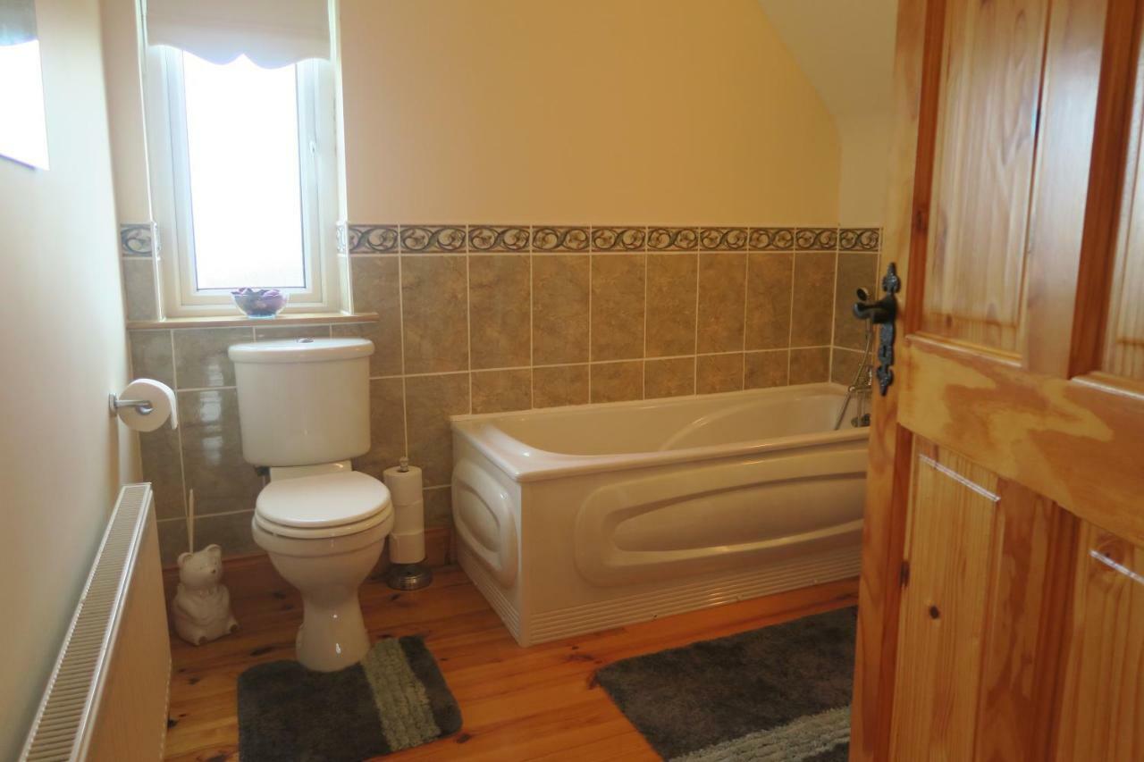 Thistledown - Ballina - Crossmolina - County Mayo - Sleeps 8 - Sister Property To Inglewood Exteriör bild